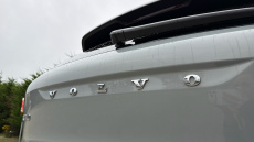 Volvo XC40 2.0 B4P Plus Dark 5dr Auto Petrol Estate